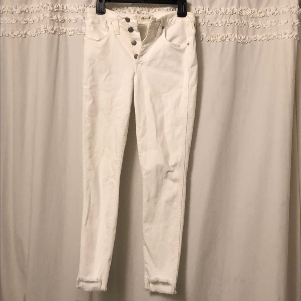 White skinny jeans (Madewell)
